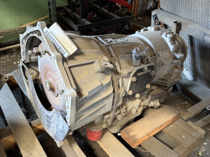 0000024735_0.jpg Used 2005 GMC Sierra 2500 Transmission Assembly 8.1L
