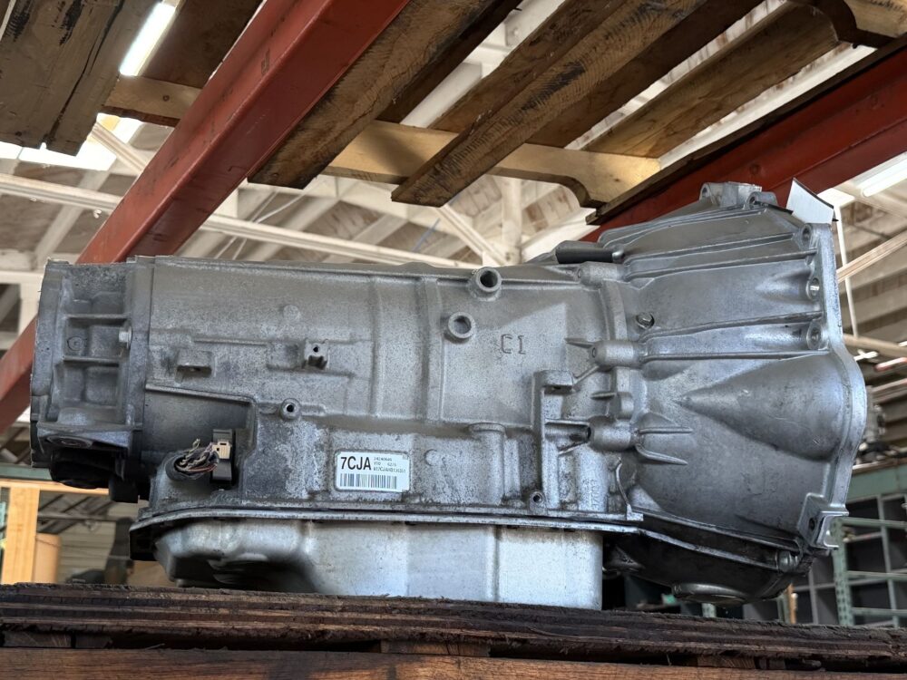 0000087907_3.jpg Used 2007 GMC Yukon XL 1500 Transmission Assembly 6.0L