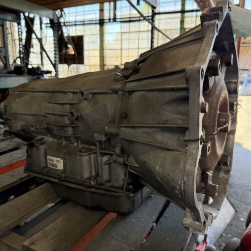 0000089585_4.jpg Used 2010 Chevrolet Express 3500 Van Transmission Assembly 6.6L