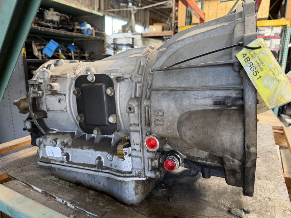 0000119673_0.jpg Used 2013 Chevrolet Silverado 3500 Transmission Assembly 6.6L