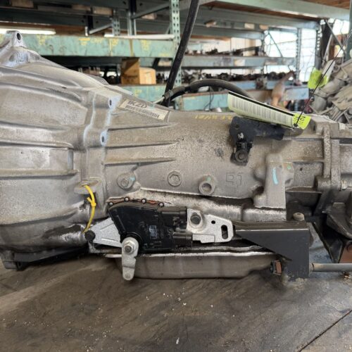 0000125481_0.jpg Used 2001 GMC Yukon XL 1500 Transmission Assembly 6.0L