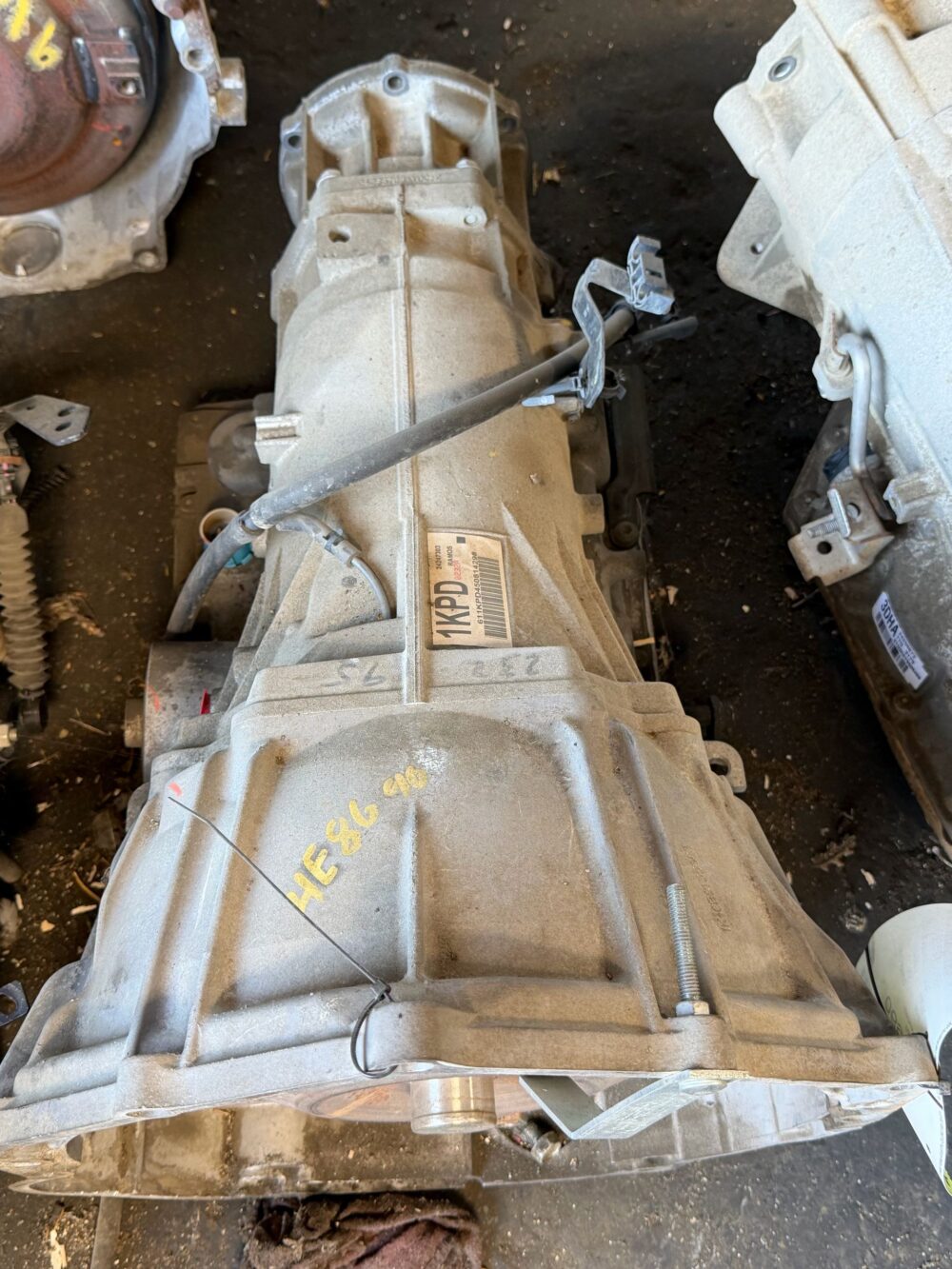 0000125900_2.jpg Used 2009 Chevrolet Silverado 1500 Transmission Assembly 5.3L