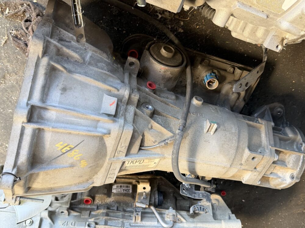 0000125900_3.jpg Used 2009 Chevrolet Silverado 1500 Transmission Assembly 5.3L