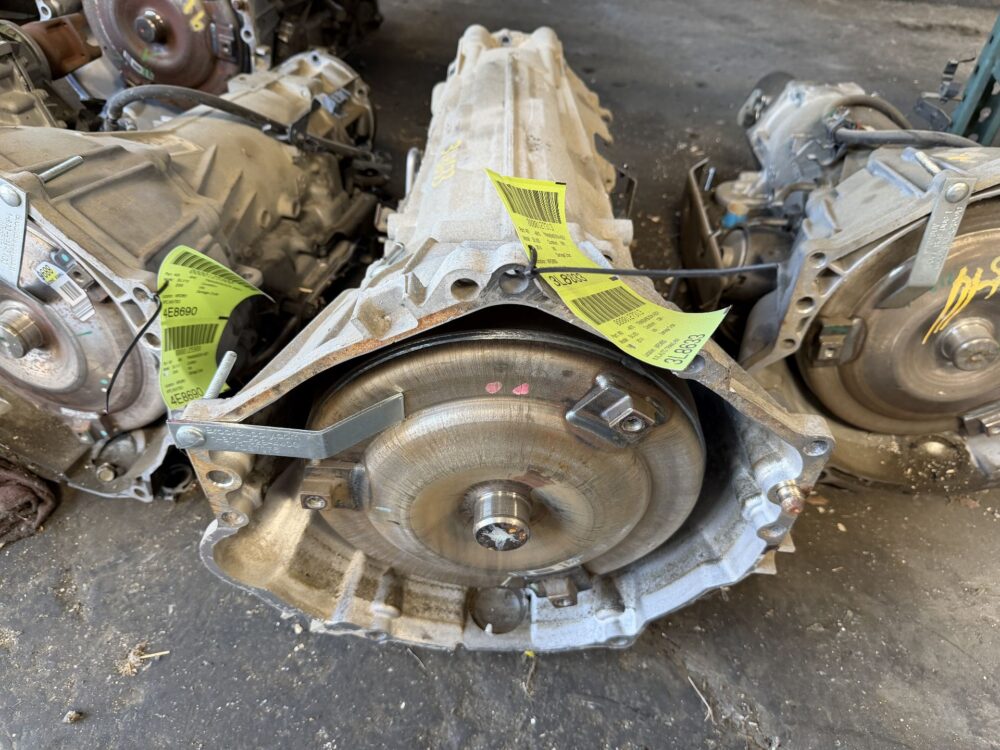 0000127313_2.jpg Used 2014 Chevrolet Silverado 2500 Transmission Assembly 6.0L