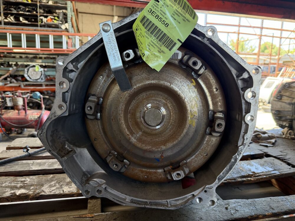0000127686_2.jpg Used 2018 Chevrolet Silverado 3500 Transmission Assembly 6.6L