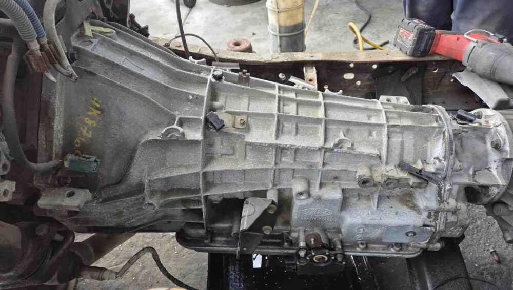 Used 1999 Ford F-250 Transmission Assembly 5.4L