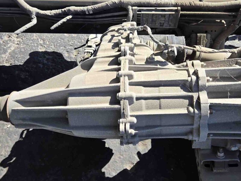 0000128404_0.jpg Used 2021 Dodge Ram 3500 Transfer Case Assembly 6.7L