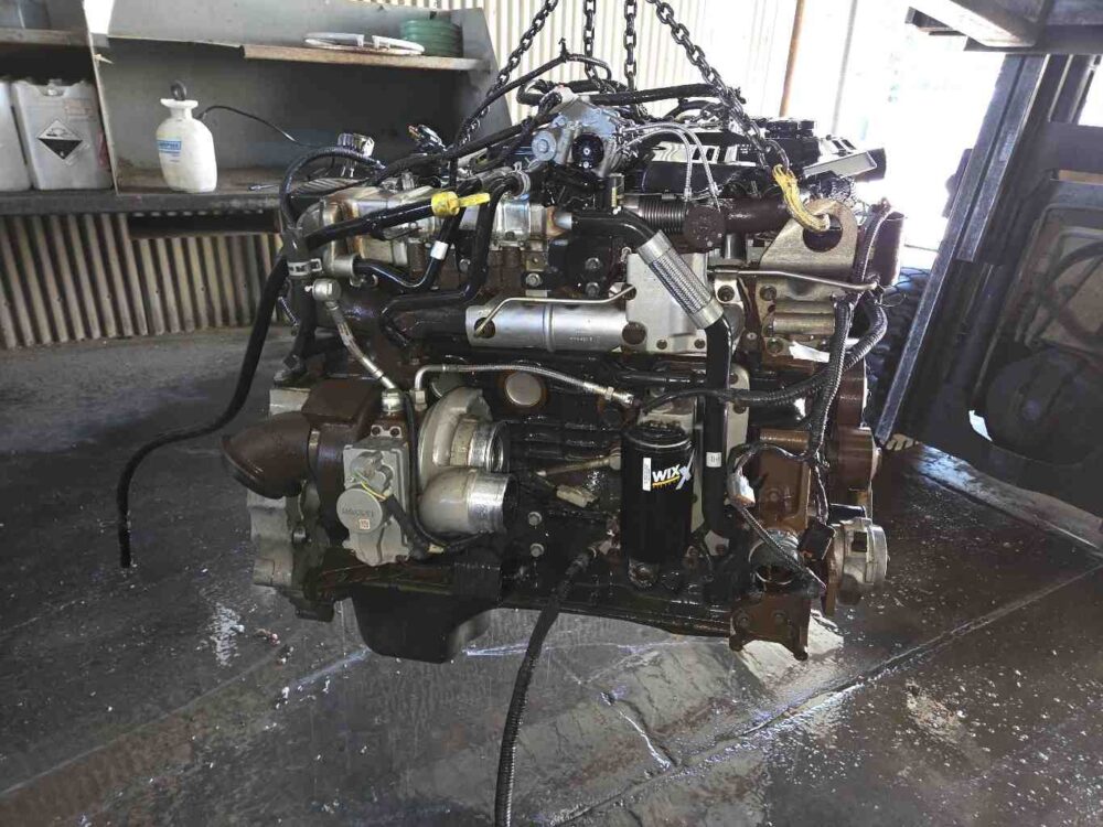 0000128514_2.jpg Used 2010 Dodge Ram 2500 Engine Assembly 6.7L
