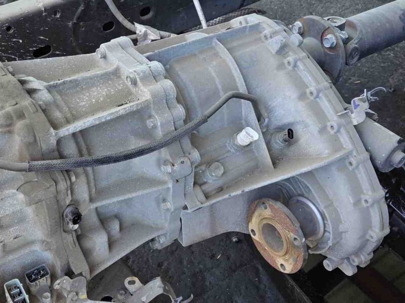 0000129373_0.jpg Used 2017 Nissan Titan Xd Transfer Case Assembly 5.0L