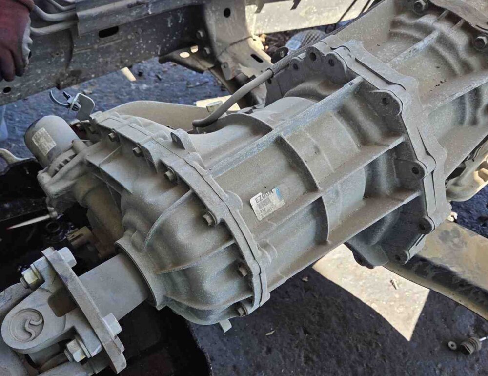 Used 2017 Nissan Titan Xd Transfer Case Assembly 5.0L